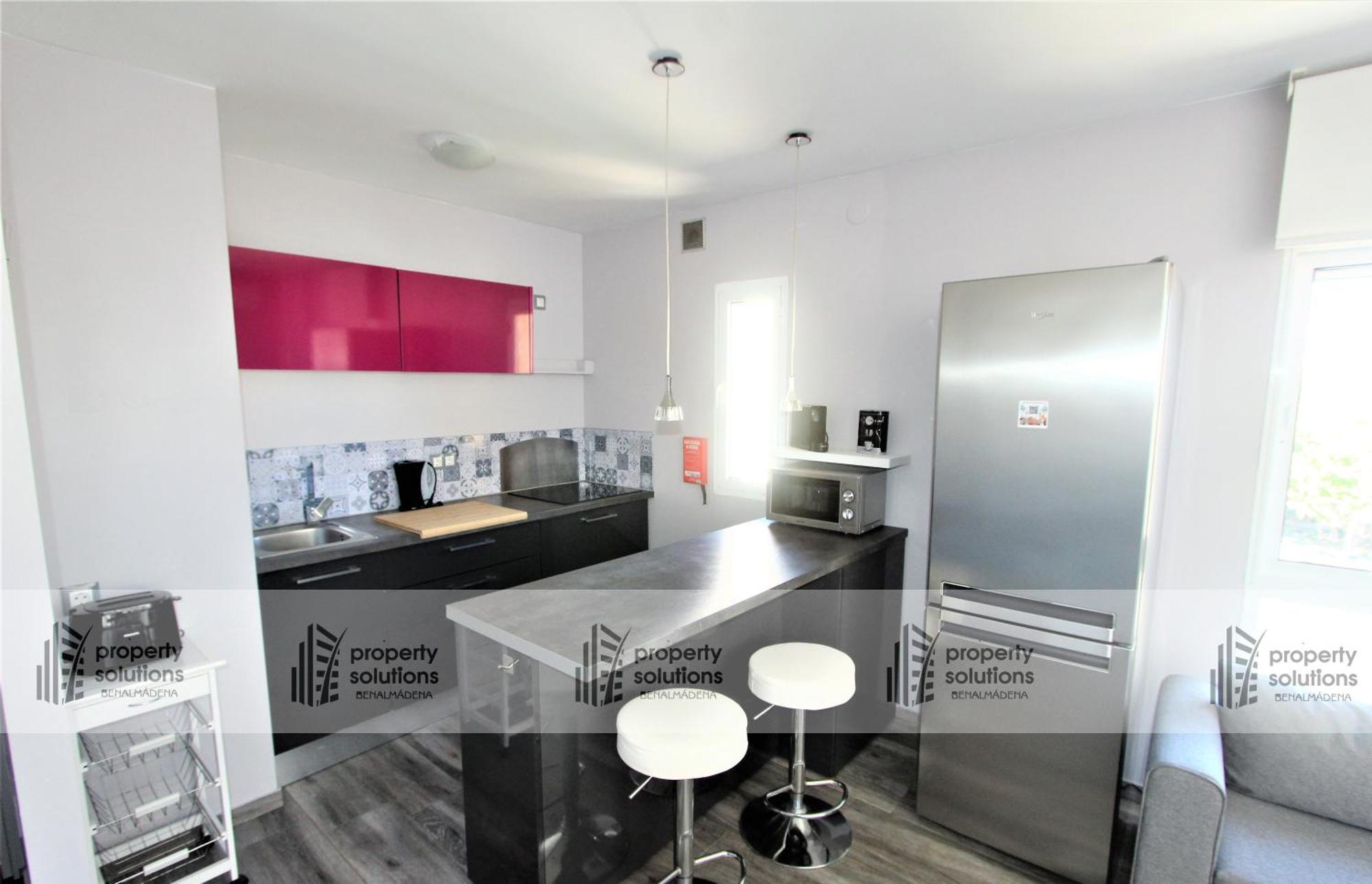 645 Aguila Apartamentos - Vista Al Mar - Cerca De Tren, Restaurantes, Tiendas - Playa A 10 Min Caminando Бенальмадена Екстер'єр фото