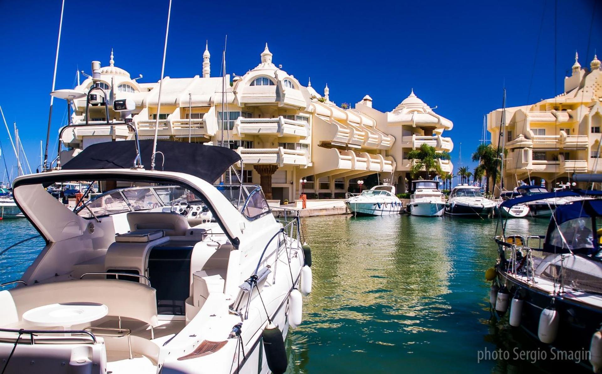 645 Aguila Apartamentos - Vista Al Mar - Cerca De Tren, Restaurantes, Tiendas - Playa A 10 Min Caminando Бенальмадена Екстер'єр фото