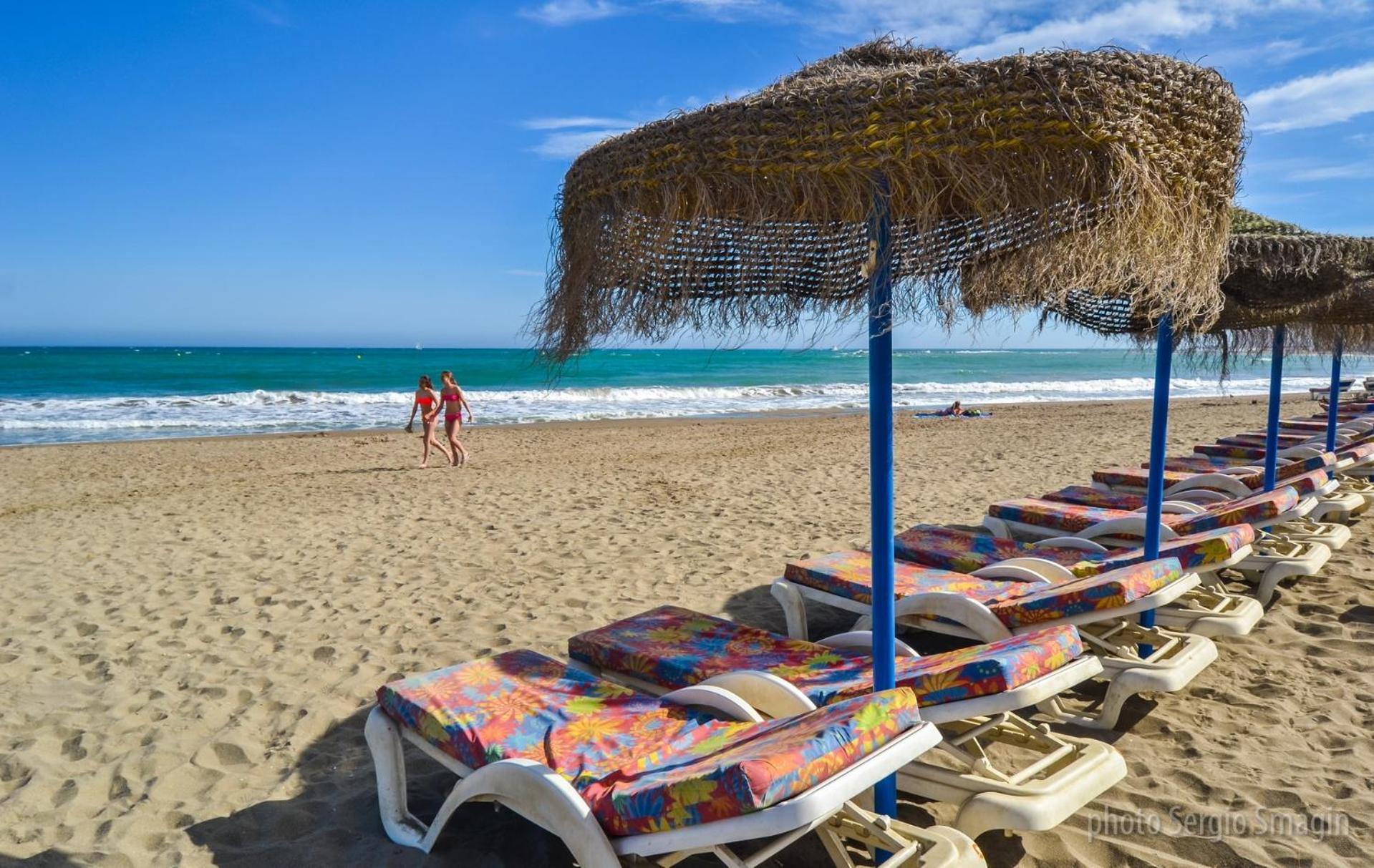 645 Aguila Apartamentos - Vista Al Mar - Cerca De Tren, Restaurantes, Tiendas - Playa A 10 Min Caminando Бенальмадена Екстер'єр фото